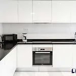 Five Star Housing Puerto Banus By Better Bookings